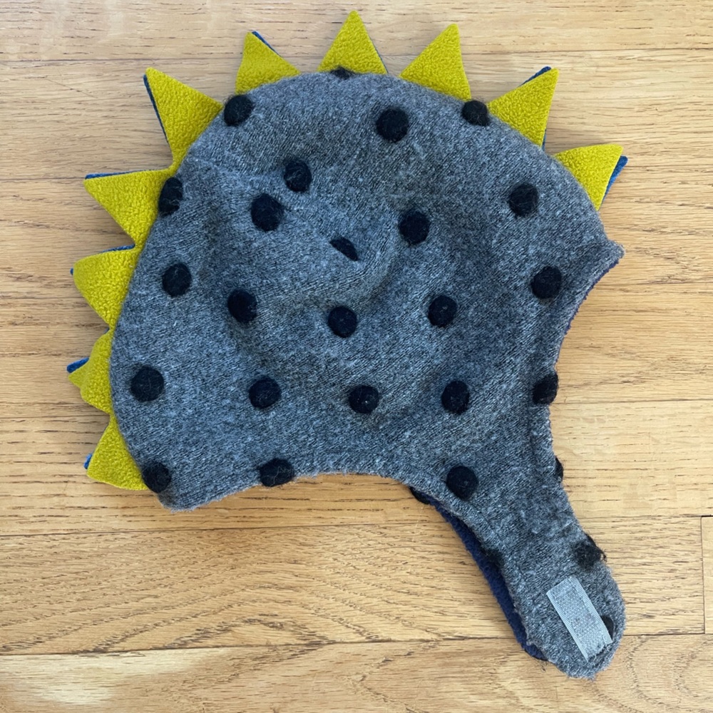 TUFF KOOKOOSHKA Dinosaur Winter Hat - Picture 2 of 3